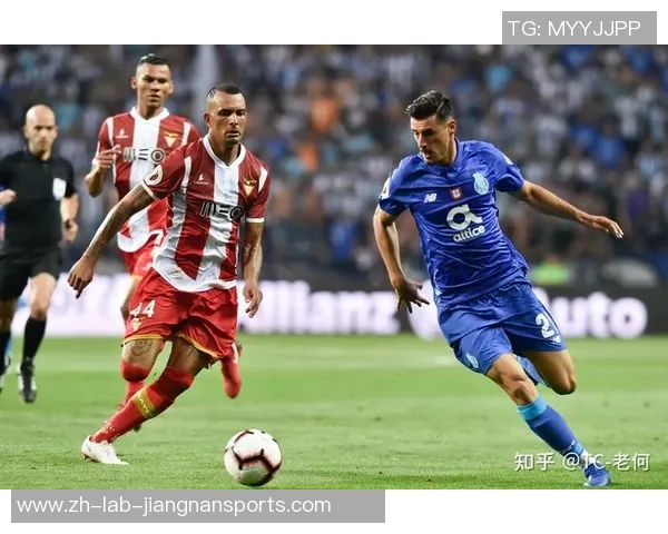 足球比分90与百度一的对比分析揭示足球赛事数据的真实价值与影响力